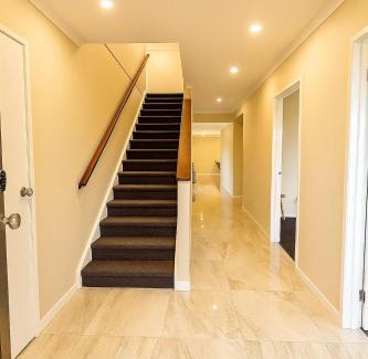 Mount Cottrell House | CasaAria