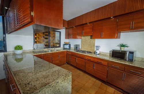 Downtown Mazatlan House | CASABLANCA BY HOTEL HACIENDA