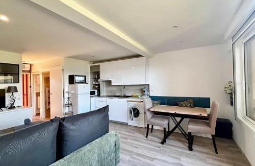 Ajaccio Apartment | Casamea - Studio vue mer, 2 min plage, Clim