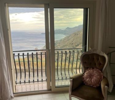 Forza d'Agro Apartment | CasAnima vista incantevole vicino Taormina