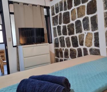 San Pedro La Laguna Apartment | Casas Cristalinas (Ideal para 4 a 5 personas)