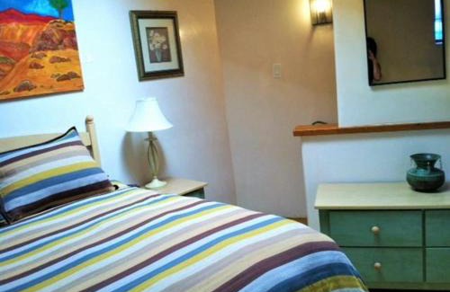 Downtown Santa Fe Villa | Casas de Guadalupe - Sante Fe Vacation Rentals