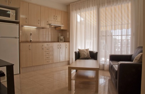 Sant Carles de la Rapita Apartment | Casas Sitori apartment 2 in small-scale private complex on the beach!