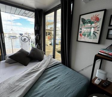 Ayamonte Boat Rental | Casas Flotantes - Boatvillage