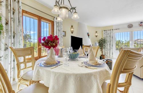 Cumbre del Sol Villa | Casasilma