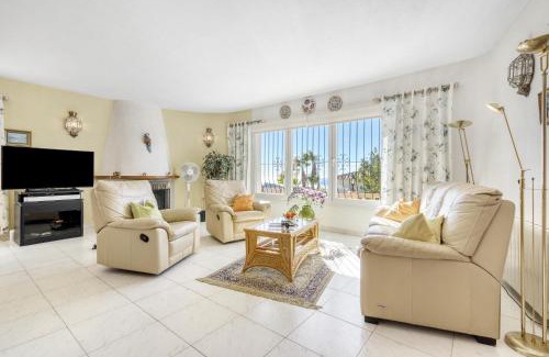 Cumbre del Sol Villa | Casasilma