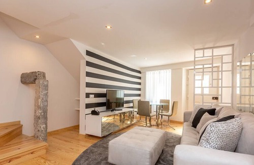 Cascais House | Cascais Seaside Duplex - 200m from the beach!