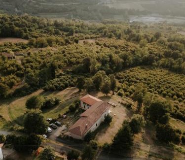Levice Apartment | Cascina Villa - Casa di campagna tra le nocciole