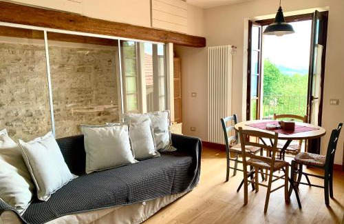 Levice Apartment | Cascina Villa - Casa di campagna tra le nocciole