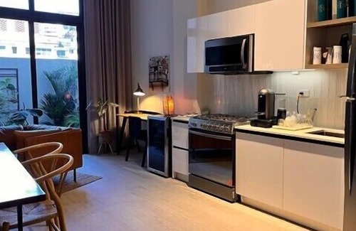 Santa Ana Condo | Casco Viejo, Panama!
