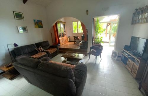 Bois de Nefles Villa | Case papangue