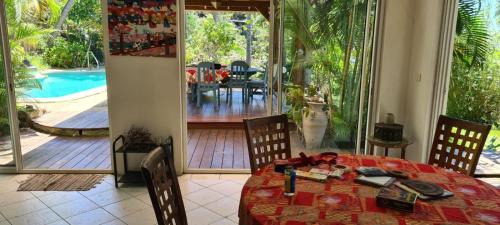 Bois de Nefles Villa | Case papangue