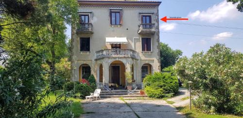 Gorgonzola House | CaseOspitali - Cà del Frassino, suggestivo appartamento in villa 2 camere e 2 bagni per 5