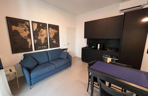Nomentano Apartment | Casetta Celso in Villa Torlonia - Rome
