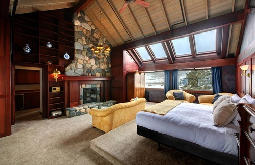 Twisp Hotel | Casia Lodge and Ranch