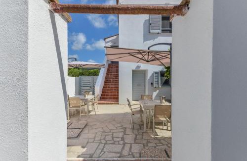 Lacona House | Casina Napoleonica