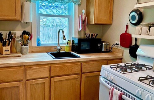 Lake Worth Cottage | Casita Azul with heated pool