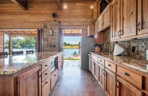 Burnet House | Casita Grove-2 Lakeside Homes w/Casita & Boat Lift