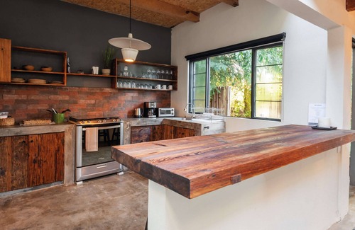 Valle de Bravo Ski Chalet | Casita Panadería Cozy House in San Simón