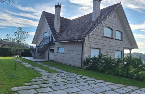 Gondomar Apartment | Casita Piscina Climatizada y Cubierta