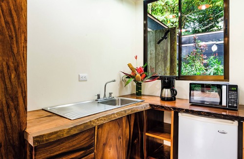 Bijagua House | Casitas Tenorio B&B