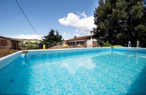 Porcari Villa | Casolare oltre il Cielo with Swimming Pool