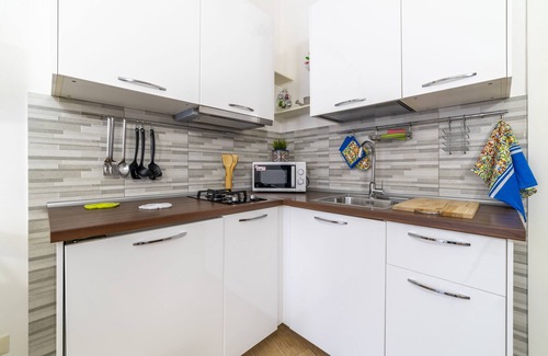 Castellammare Vucciria Apartment | Cassari Cottage