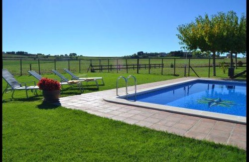 Casserres Villa | Casserres Villa Sleeps 15 with Pool