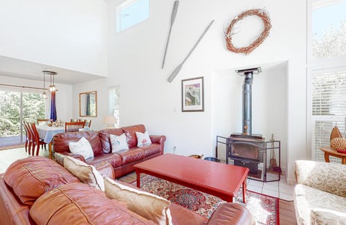 Manzanita House | Castaway Cabin