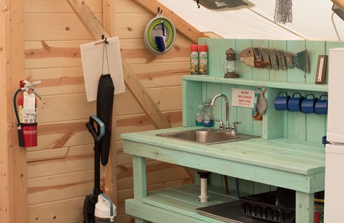 Jasonville Cottage | Castaway lake side canvas cottage scene