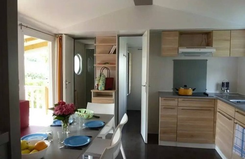 Sainte-Catherine-de-Fierbois House | Castel Camping Parc de Fierbois * - Mobile home - 3 bedrooms - 1 bathroom - Classic 6 people