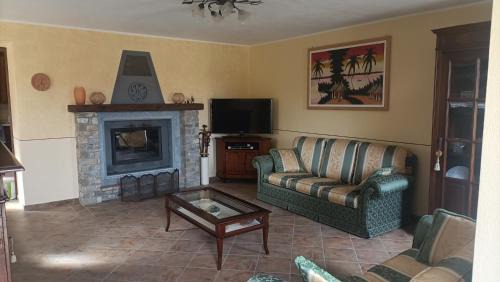 Pietra De' Giorgi House | Castellato Country House