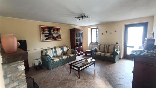 Pietra De' Giorgi House | Castellato Country House