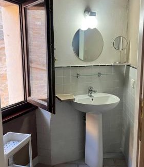 Sassocorvaro Apartment | Castello di Piagnano