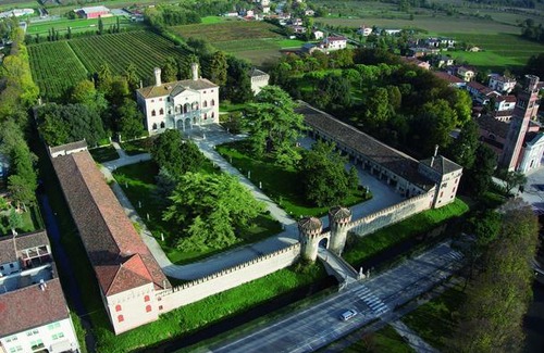 Roncade Bed & Breakfast | Castello Di Roncade