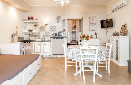 Castelmola Apartment | Castelmola Apt with Parking and Panoramic View!