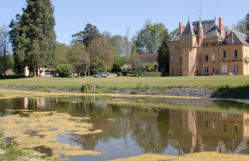 Varenne-Saint-Germain Other | Castle -private swimming pool - possibility 32 persons (dependances up to 12