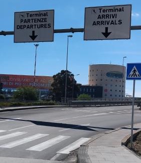 Contrada Pantano d'Arci Bed & Breakfast | CATANIA AIRPORT ROOM BAGNO PRIVATO iN CAMERA