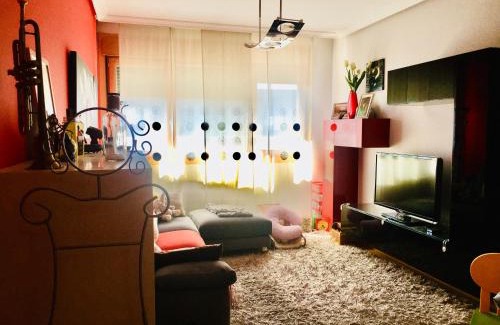 Burgos House | Catedral Burgos - Rachel Swim & Paddle - 6 huéspedes