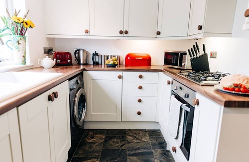 St Davids House | Cathedral Cottage - in the heart of St Davids