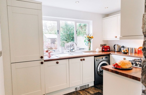 St Davids House | Cathedral Cottage - in the heart of St Davids
