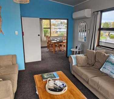 Owaka Apartment | Catlins area accommodation