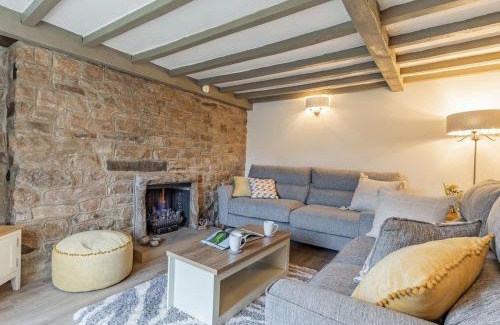 Lea House | Catmint Cottage