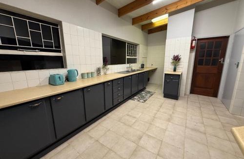 Pretoria House | Catrachos Place