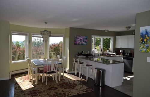 Prattsville House | Catskills Mountain Villa With A Panoramic View.n20 minutes to Hunter and Windham