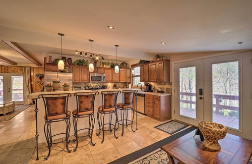 Cattail Creek Cottage | 'cattail Creek' Escape, 44 Mi to Mt Mitchell!