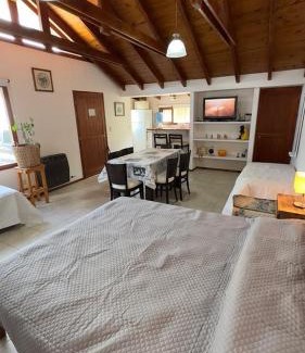 Villa Los Coihues House | Cauquen Alojamientos