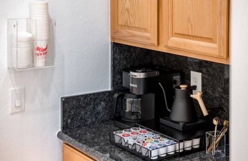 Red Dog Ranch House | Cave Creek Oasis~Heated Pool + Spa + Dog Friendly