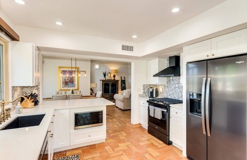 Cave Creek Villa | Cave Creek, walk to town and Black Mountain