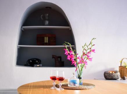 Finikia House | Cave house mARTrona